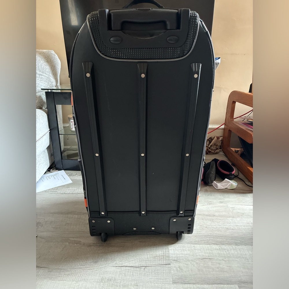Harley-Davidson Black and Orange Travel Bag - Picture 4 of 4